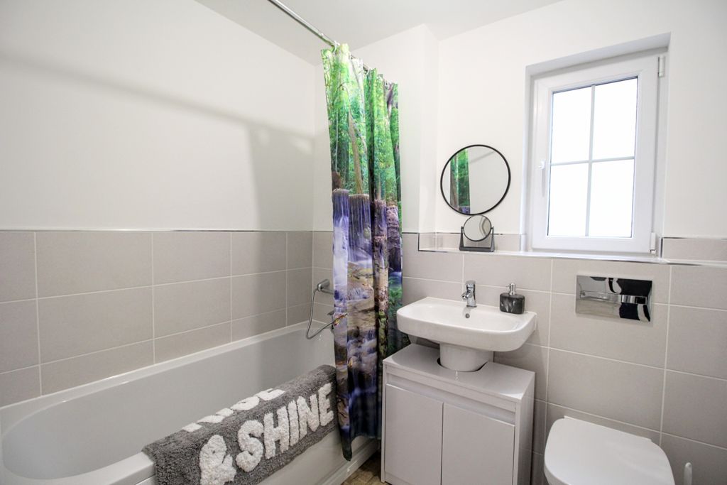 Additional image 13 of 4 bed detached house for saleArmour Grove, Irvine KA11