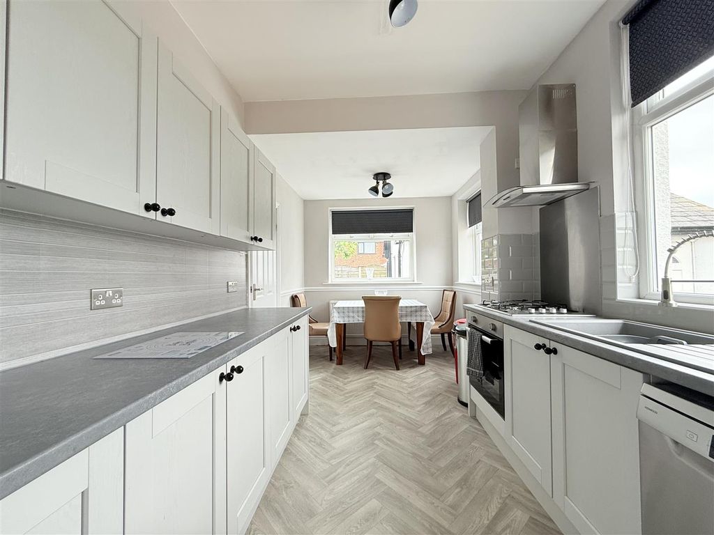 Additional image 9 of 4 bed detached house for saleVictoria Street, Hyde SK14
