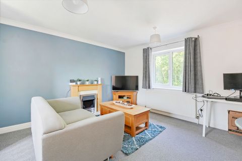 Deepwell Avenue, Halfway S20