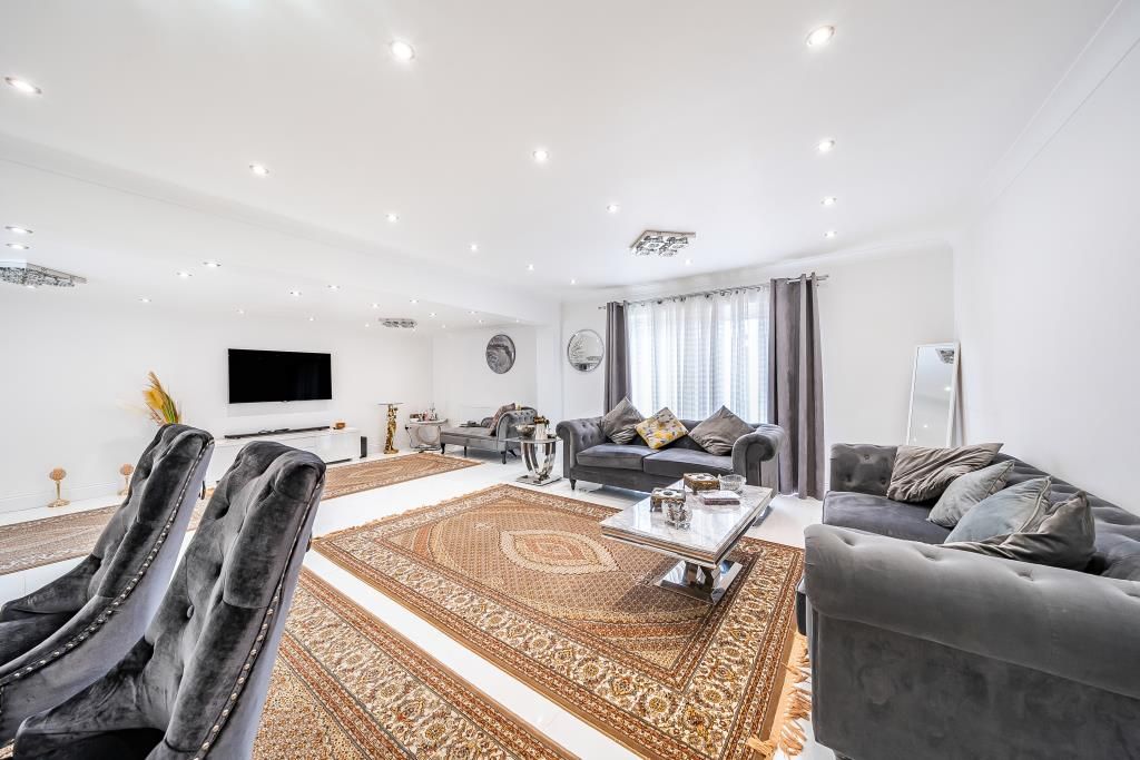 Additional image 14 of 2 bed detached bungalow for saleKidlington, Oxfordshire OX5
