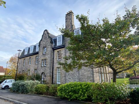 East Suffolk Park, Central, Edinburgh EH16