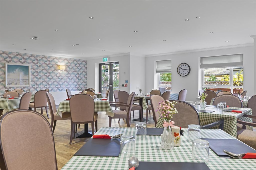 Additional image 17 of 2 bed flat for saleValley Drive, Ilkley LS29