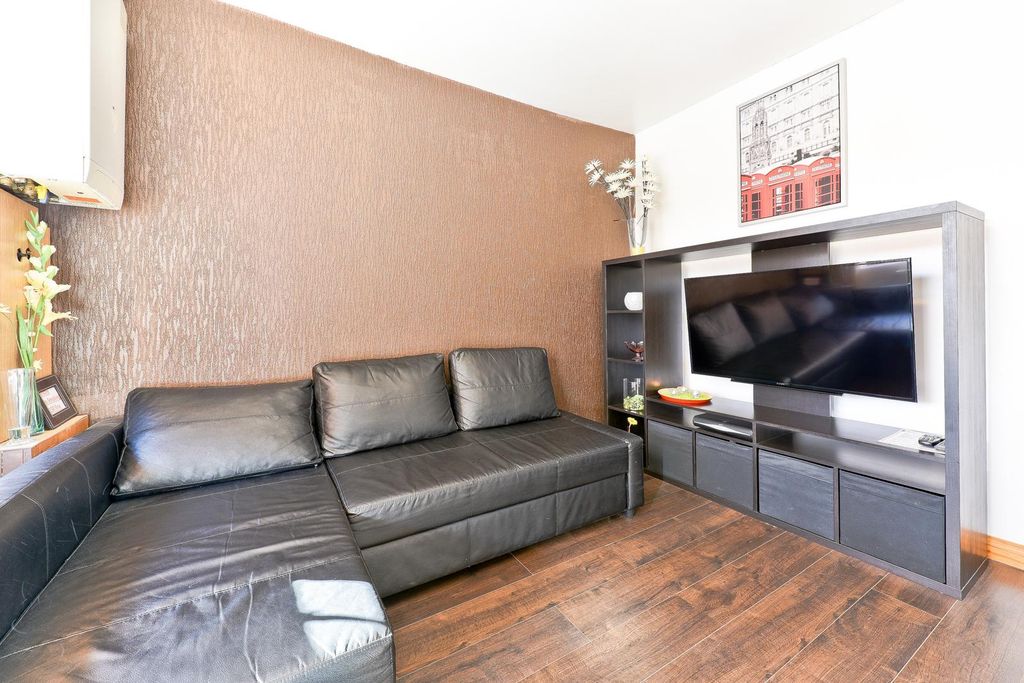 Additional image 37 of 7 bed block of flats for saleHampton Road, Ilford IG1