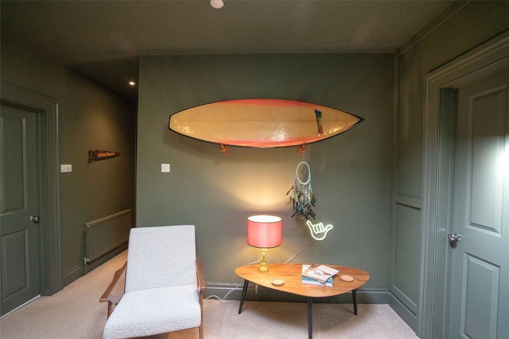 2 bed flat for saleLarkstone Terrace, Ilfracombe, Devon EX34 photo 5