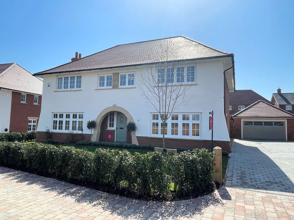 5 bed detached house for saleLawrence Way, Knutsford WA16