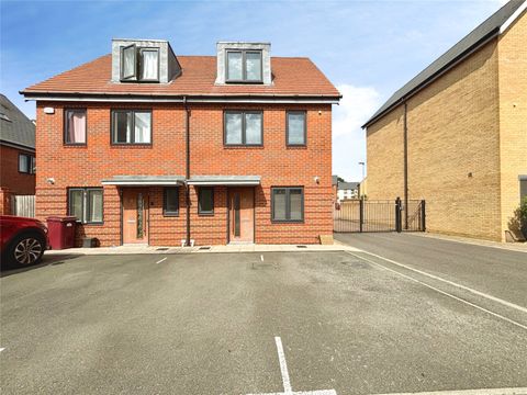 Ruston Close, Reading, Berkshire RG2