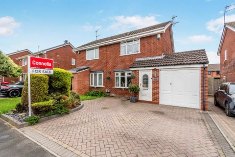 Brookhouse Lane, Featherstone, Wolverhampton WV10