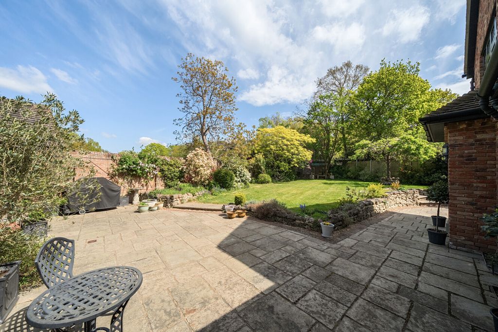 Additional image 39 of 5 bed detached house for saleGreys Park Close, Keston, Kent BR2
