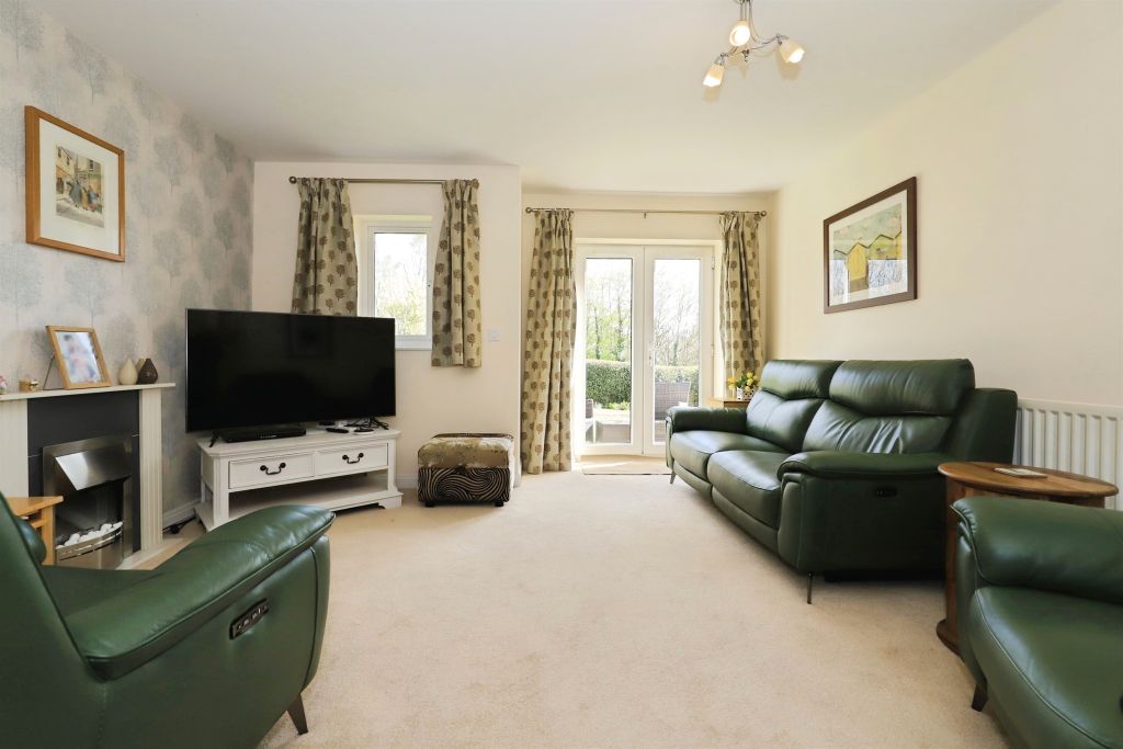 Additional image 15 of 2 bed flat for saleOldnall Road, Kidderminster DY10