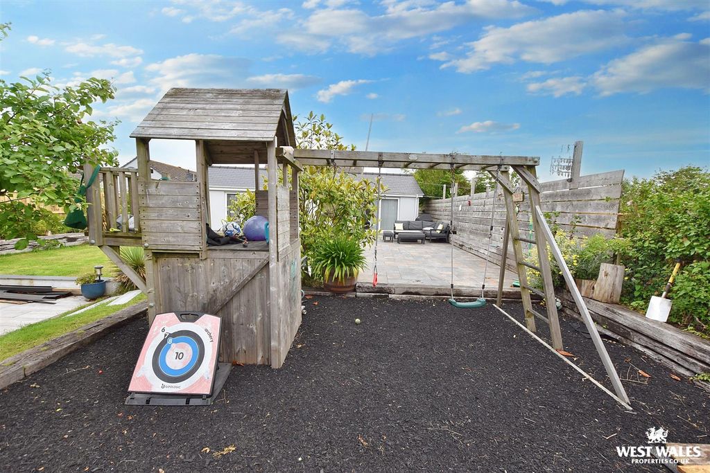 Additional image 24 of 5 bed detached house for saleCarmarthen Road, Kilgetty SA68