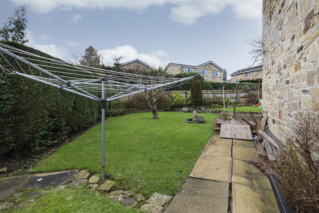 Additional image 46 of 5 bed detached house for saleThe Ghyll, Fixby, Huddersfield HD2