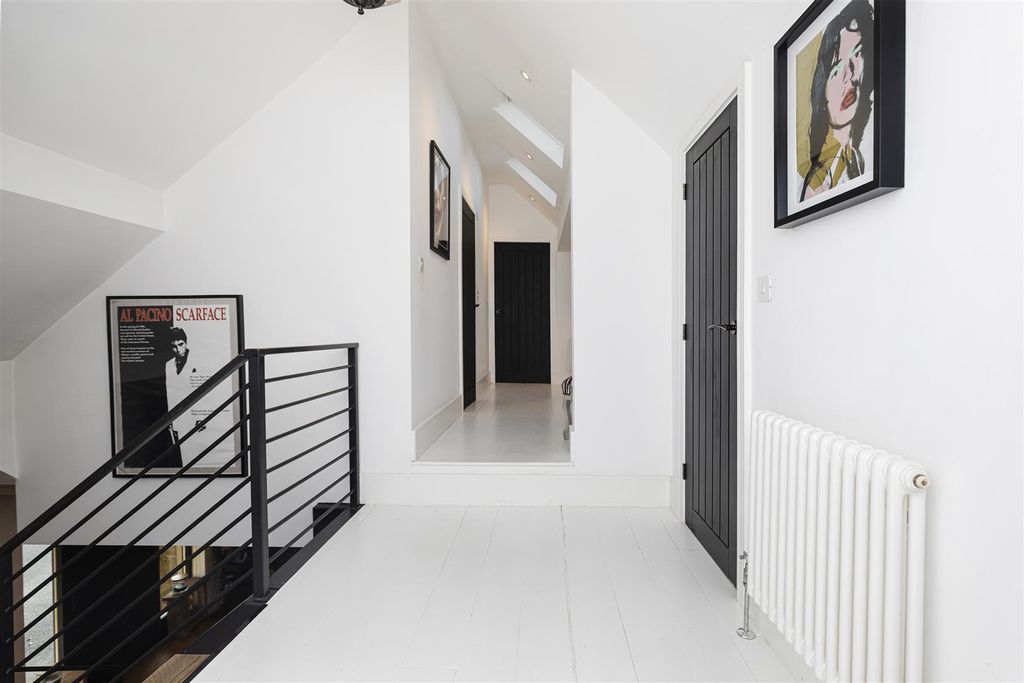Additional image 43 of 4 bed detached house for saleOakfield Road, Birkby, Huddersfield HD2
