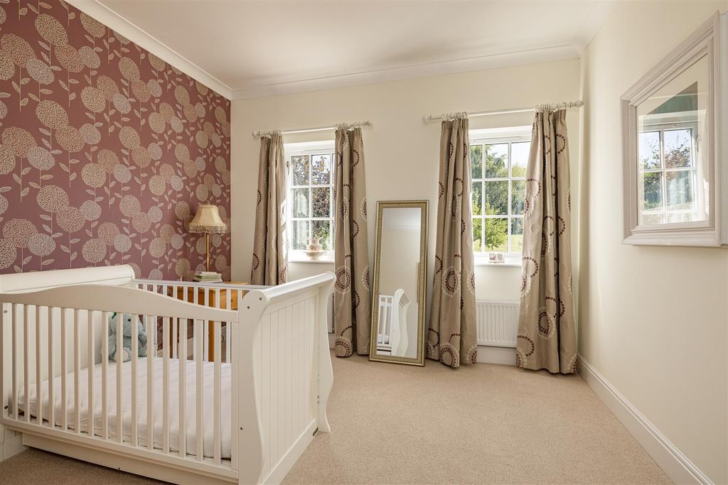 Additional image 31 of 5 bed detached house for sale33 Bowmont Court, Heiton, Kelso TD5