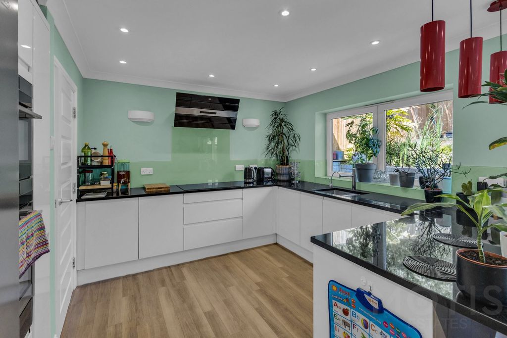 Additional image 4 of 5 bed detached house for saleSeabrook Mount, Hythe CT21