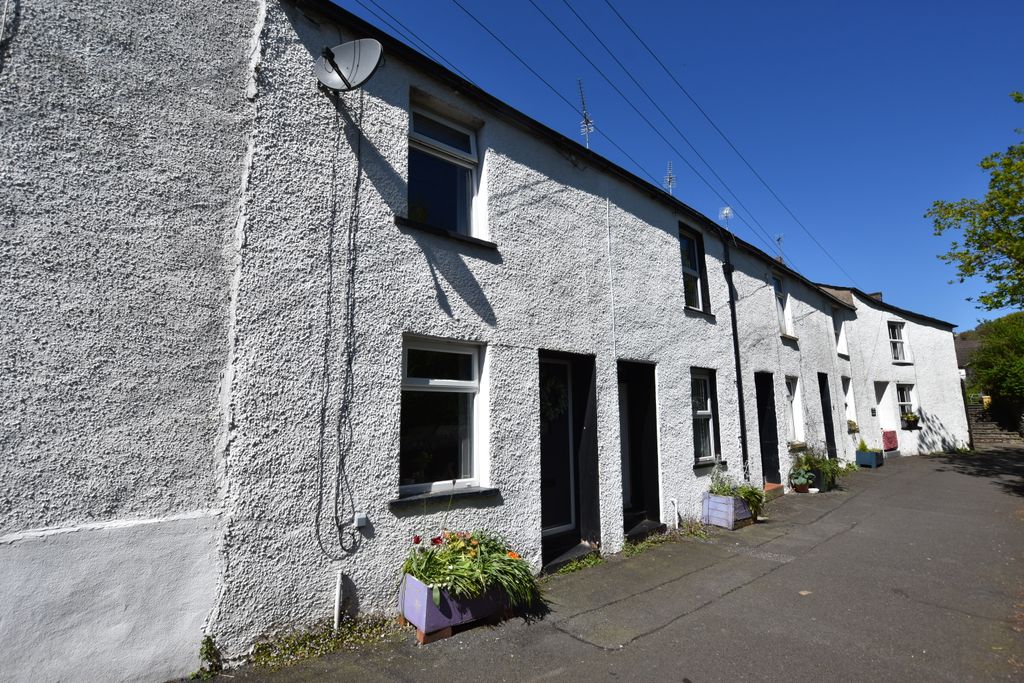 2 bed end terrace house for saleTarn Side, Ulverston, Cumbria LA12