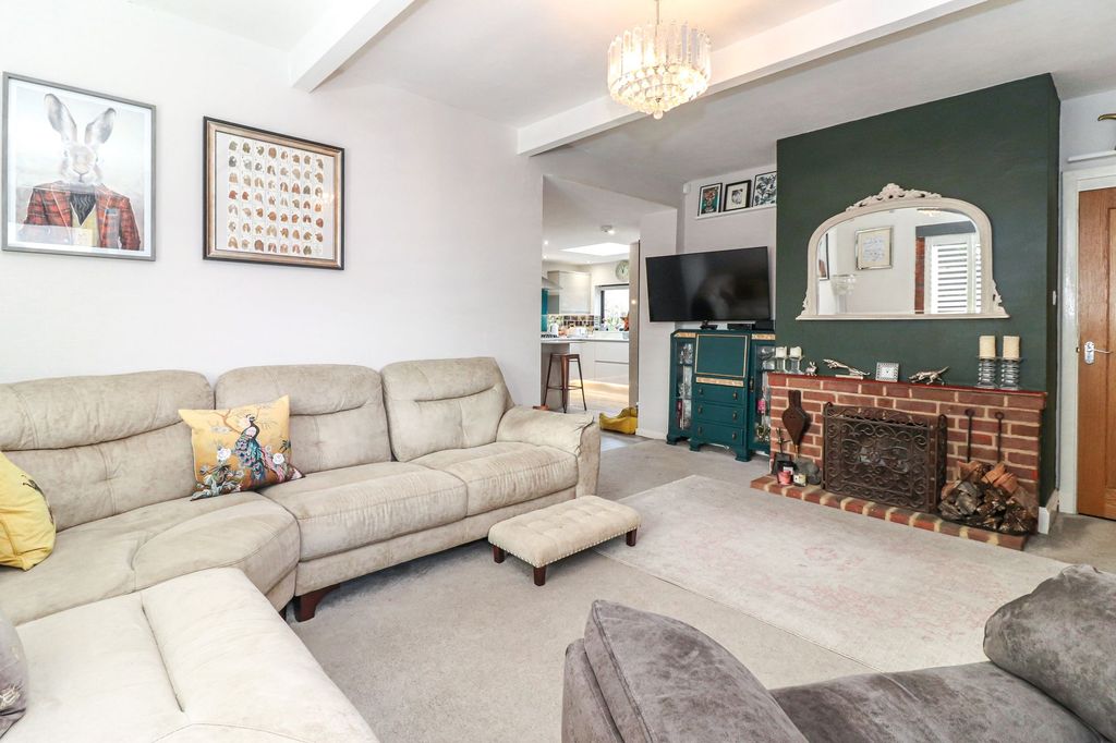 Additional image 4 of 4 bed detached house for saleLangley Hill, Kings Langley WD4