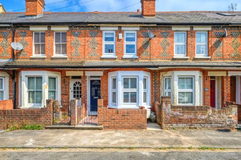 Queens Road, Caversham RG4