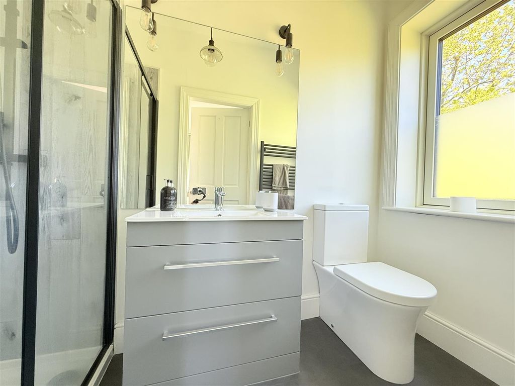 Additional image 23 of 5 bed detached house for saleGreen Lane, Gee Cross, Hyde SK14