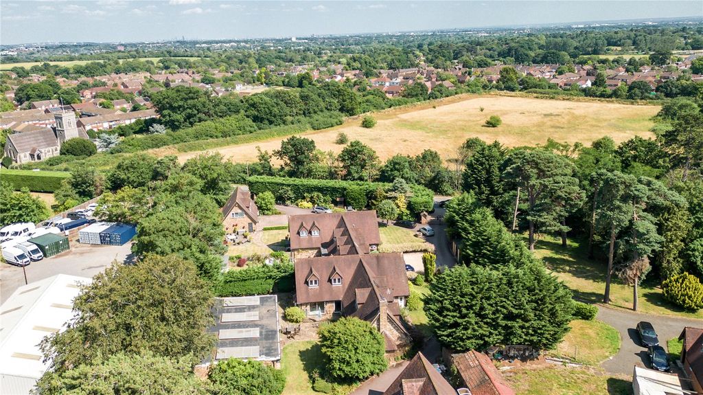 Additional image 16 of 7 bed detached house for saleWarren Lodge, Iver SL0