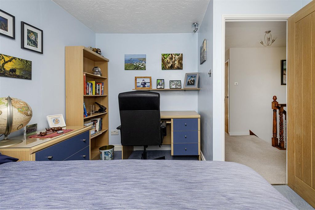 Additional image 39 of 5 bed detached house for saleWhitebeam Park, Birkby, Huddersfield HD2