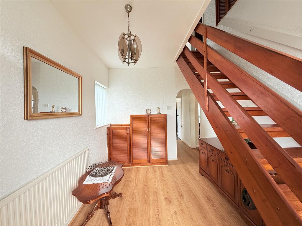 Additional image 6 of 3 bed semi-detached house for saleGrosvenor Road, Hyde SK14