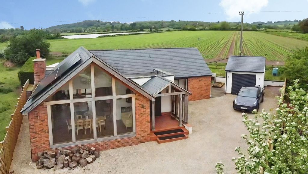 Additional image 35 of 3 bed bungalow for saleSandy Lane, Nr. Franche, Kidderminster DY11