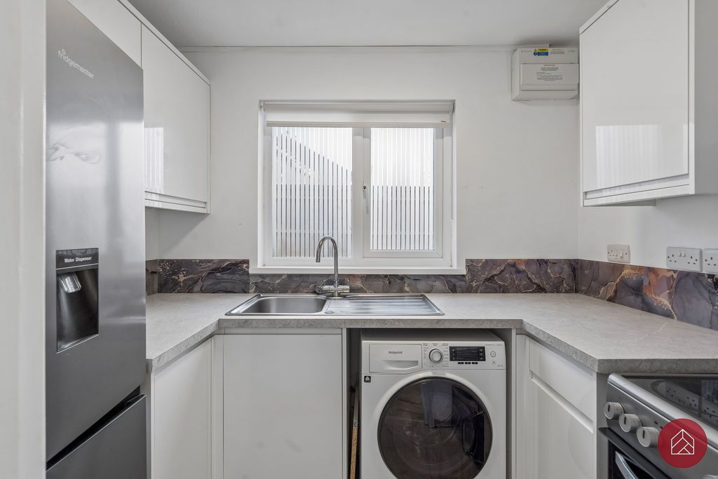 Additional image 4 of 1 bed flat for saleWilsdon Way, Kidlington OX5