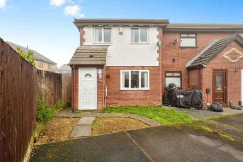 Cwrt Llwyn Fedwen, Morriston, Swansea SA6
