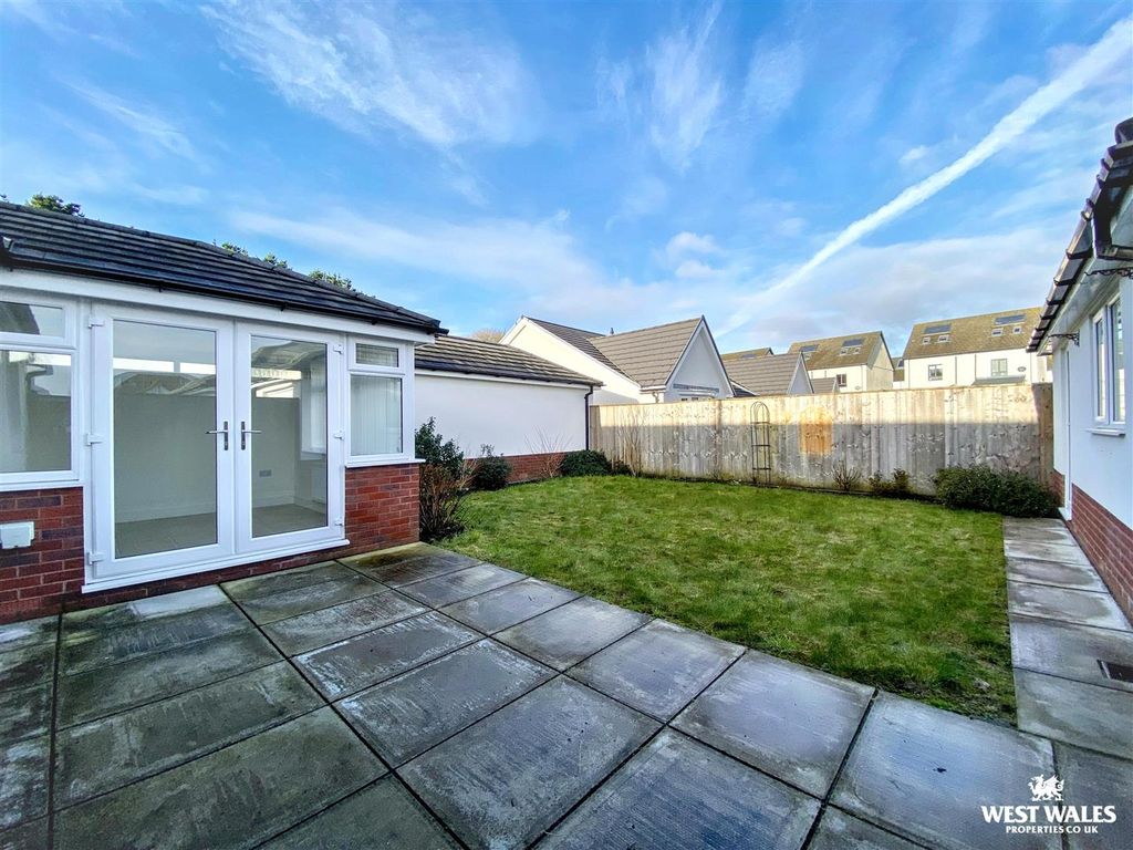 Additional image 22 of 3 bed detached bungalow for saleLlys Y Felin, Kidwelly SA17
