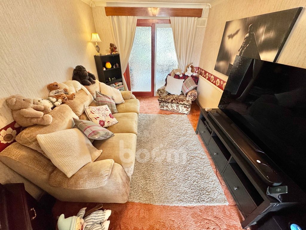 Additional image 13 of 3 bed semi-detached house for saleHerriot Avenue, Kilbirnie KA25