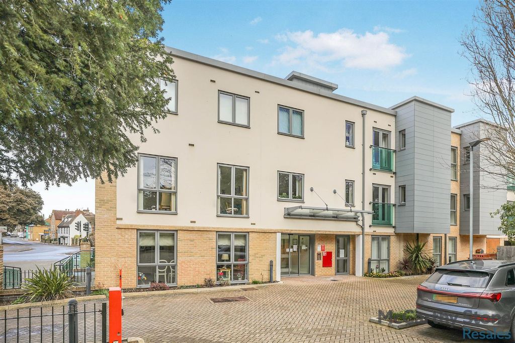 Additional image 23 of 1 bed flat for saleElm Tree Court, High Street, Huntingdon PE29