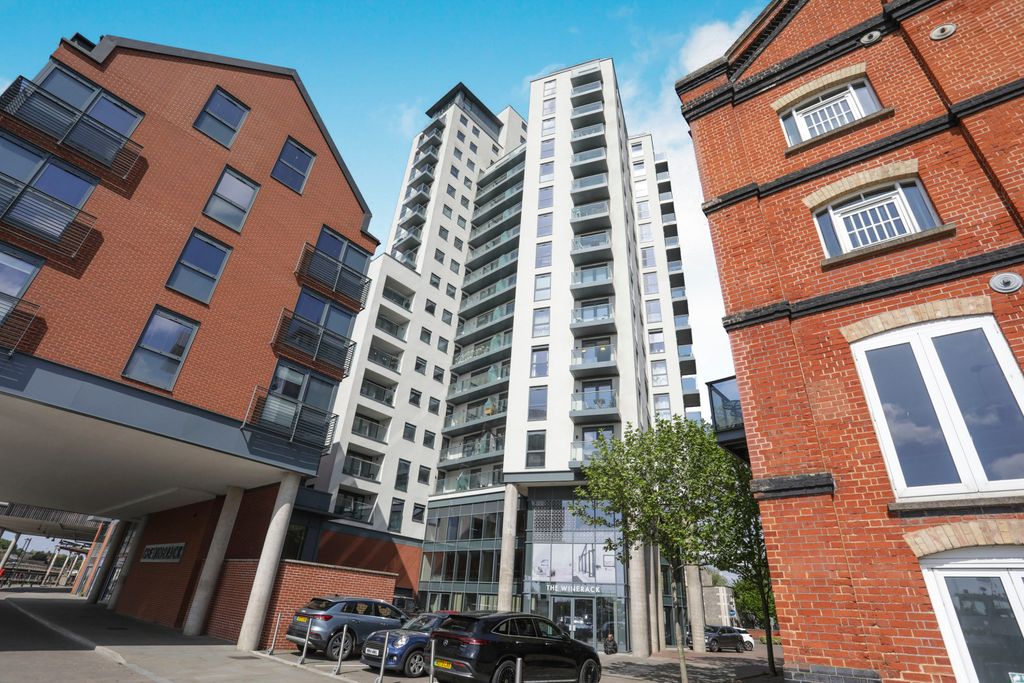 Additional image 2 of 2 bed flat for saleKey Street, Ipswich IP4