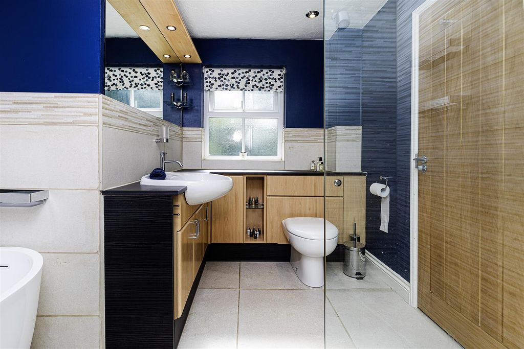 Additional image 31 of 5 bed detached house for saleWhitebeam Park, Birkby, Huddersfield HD2