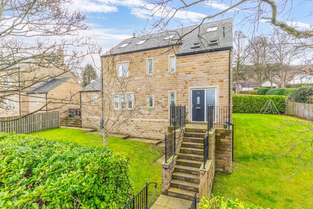 5 bed detached house for saleClifton Road, Ilkley, West Yorkshire LS29