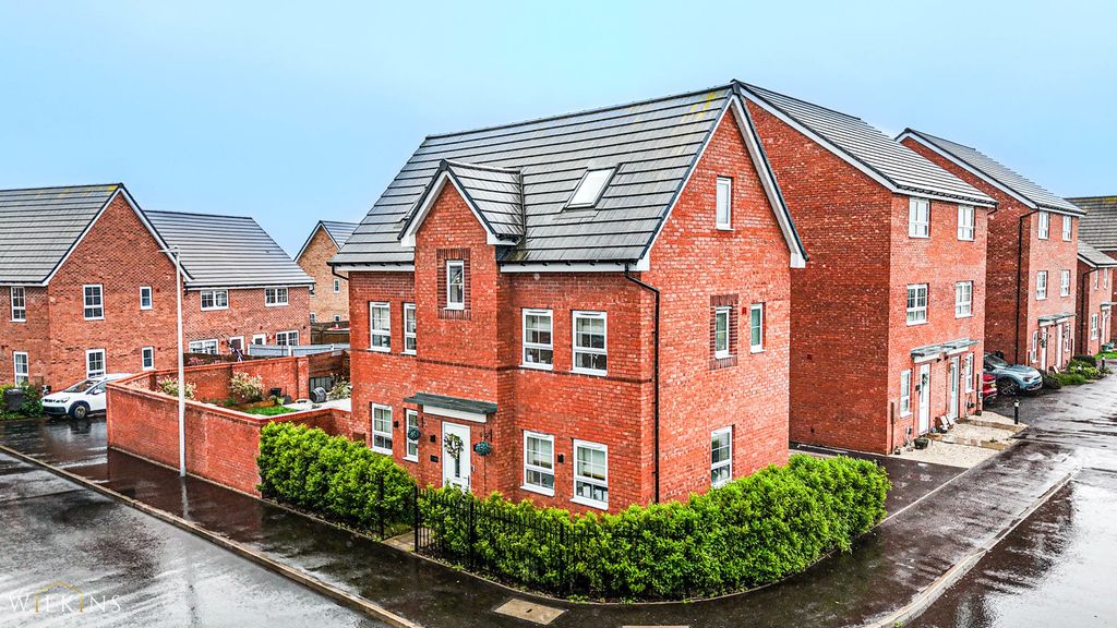Additional image 25 of 4 bed detached house for saleFleece Lane, Nuneaton, Warwickshire CV11