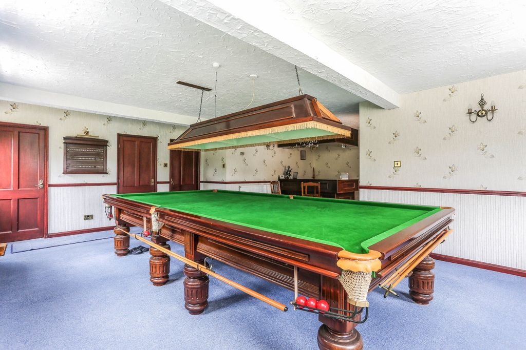 Additional image 3 of 5 bed detached house for saleRutherford Glen, Whitestone, Nuneaton CV11