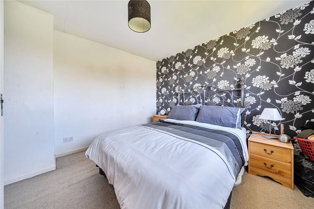 Additional image 11 of 3 bed semi-detached house for saleFive Stiles Road, Marlborough, Wiltshire SN8
