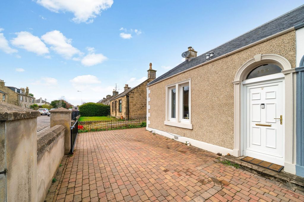 Additional image 5 of 2 bed cottage for saleThe Loan, Loanhead EH20