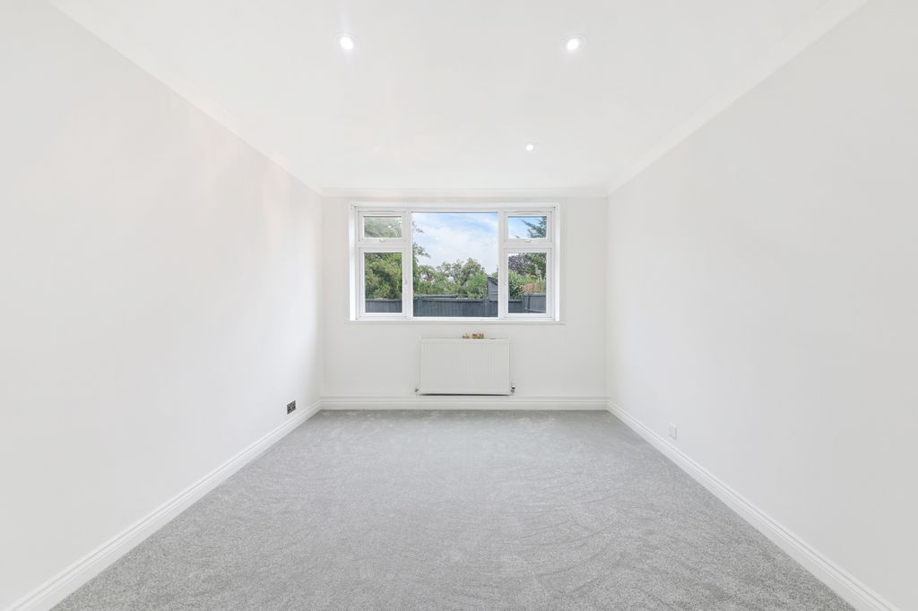 Additional image 9 of 2 bed maisonette for saleFlorence Avenue, Morden SM4