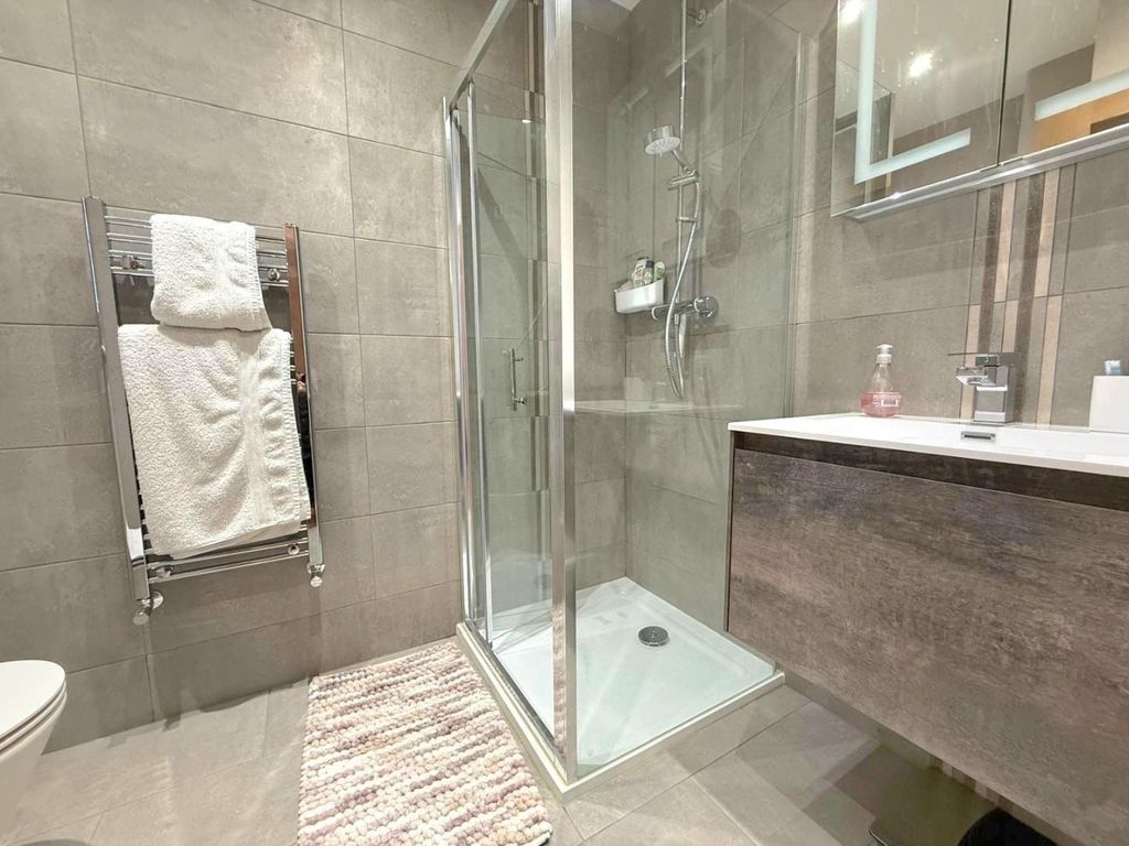 Additional image 16 of 4 bed detached house for saleShoal Creek, Collingtree Park, Northampton NN4