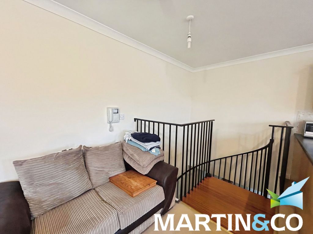 Additional image 9 of 2 bed flat for saleMaple Apartments, Bevan Grove, Wakefield, West Yorkshire WF1