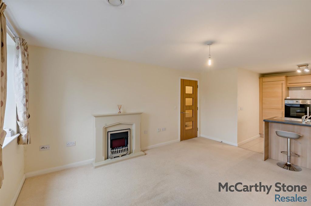 Additional image 8 of 2 bed flat for saleRyebeck Court, Eastgate, Pickering YO18