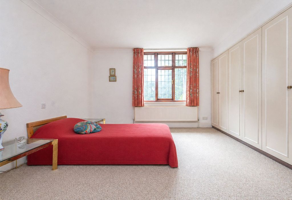 Additional image 15 of 4 bed detached house for saleSpencer Road, Poole, Dorset BH13