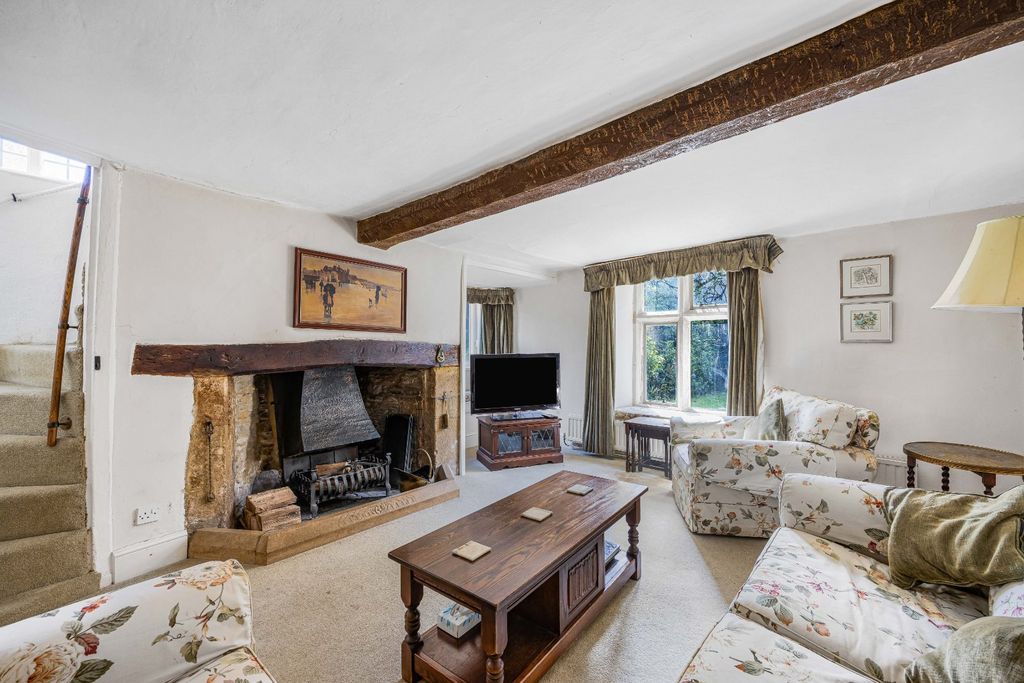 Additional image 3 of 5 bed detached house for saleDownington, Lechlade, Gloucestershire GL7