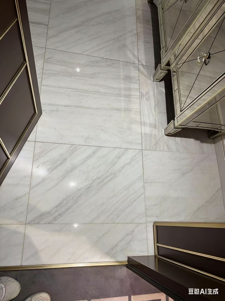 2 Bed Flat, Lincoin Square, WC2A, N1 7GU photo 5