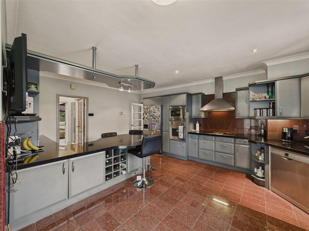 Additional image 7 of 4 bed detached house for saleCroft Park, North Ferriby HU14