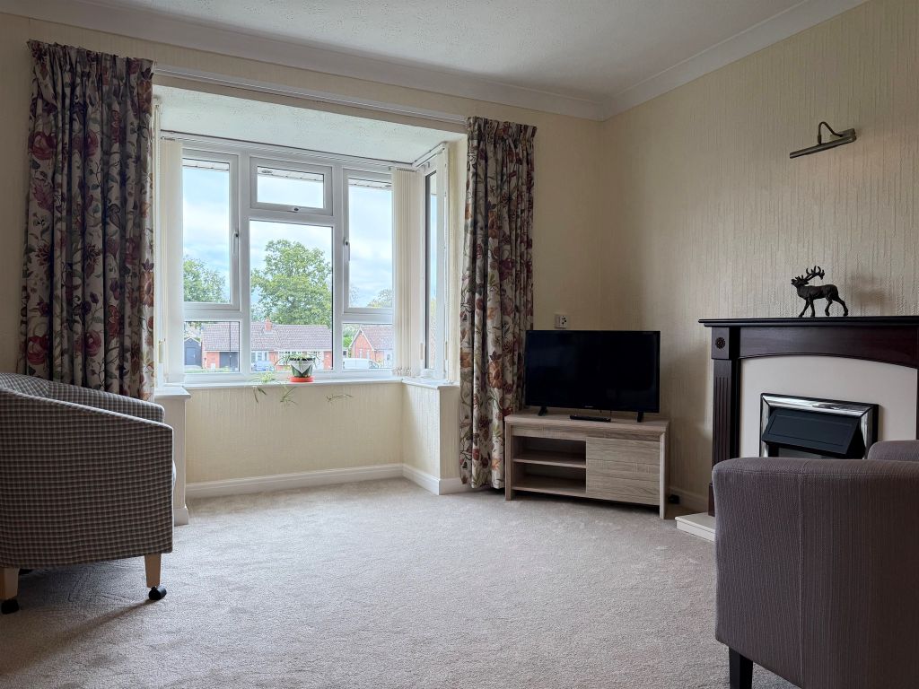 Additional image 7 of 2 bed flat for saleSt Marys Mews, York YO32