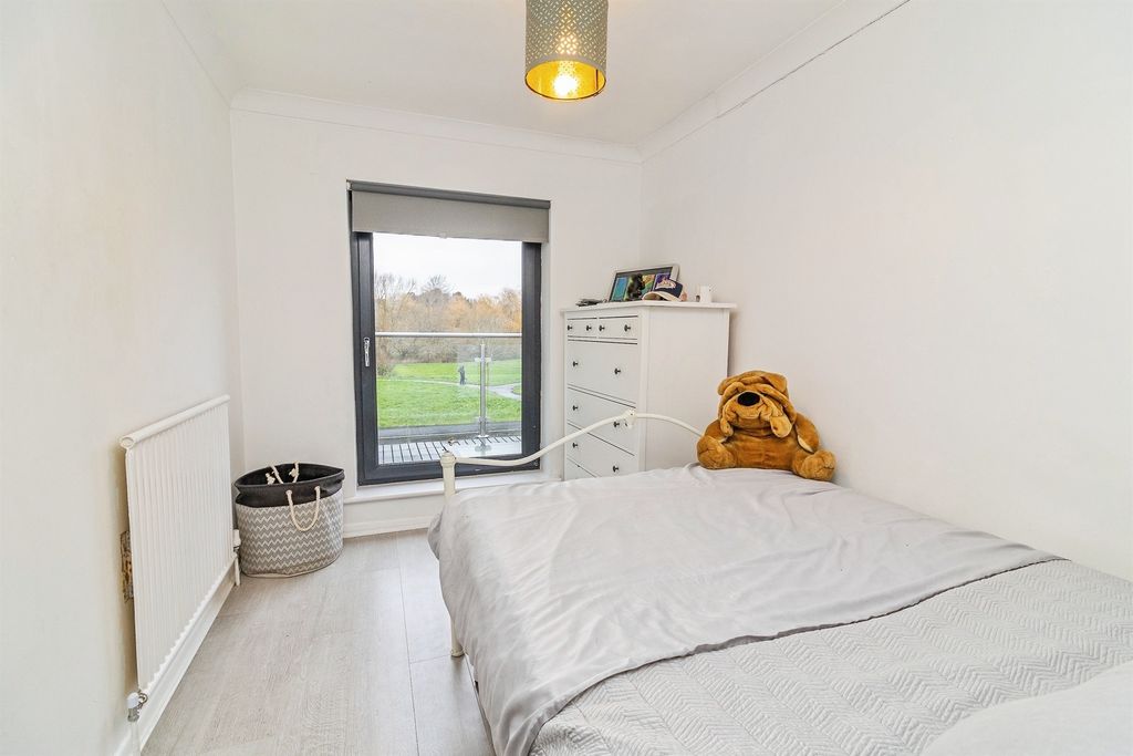 Additional image 19 of 5 bed detached house for saleCastle Meadow Close, Newport Pagnell MK16