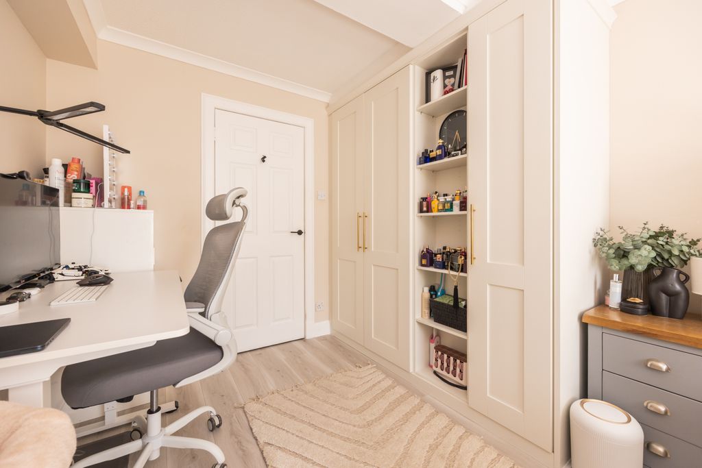 Additional image 8 of 1 bed flat for sale39B, Lawrie Terrace, Loanhead EH20