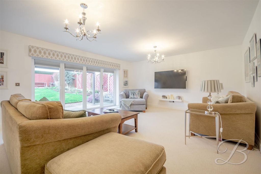 Additional image 13 of 4 bed bungalow for salePenniment Lane, Mansfield NG19